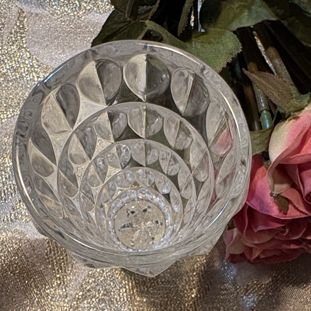 Fostoria Vintage American Lead Crystal Bud Vase - Picture 4 of 4